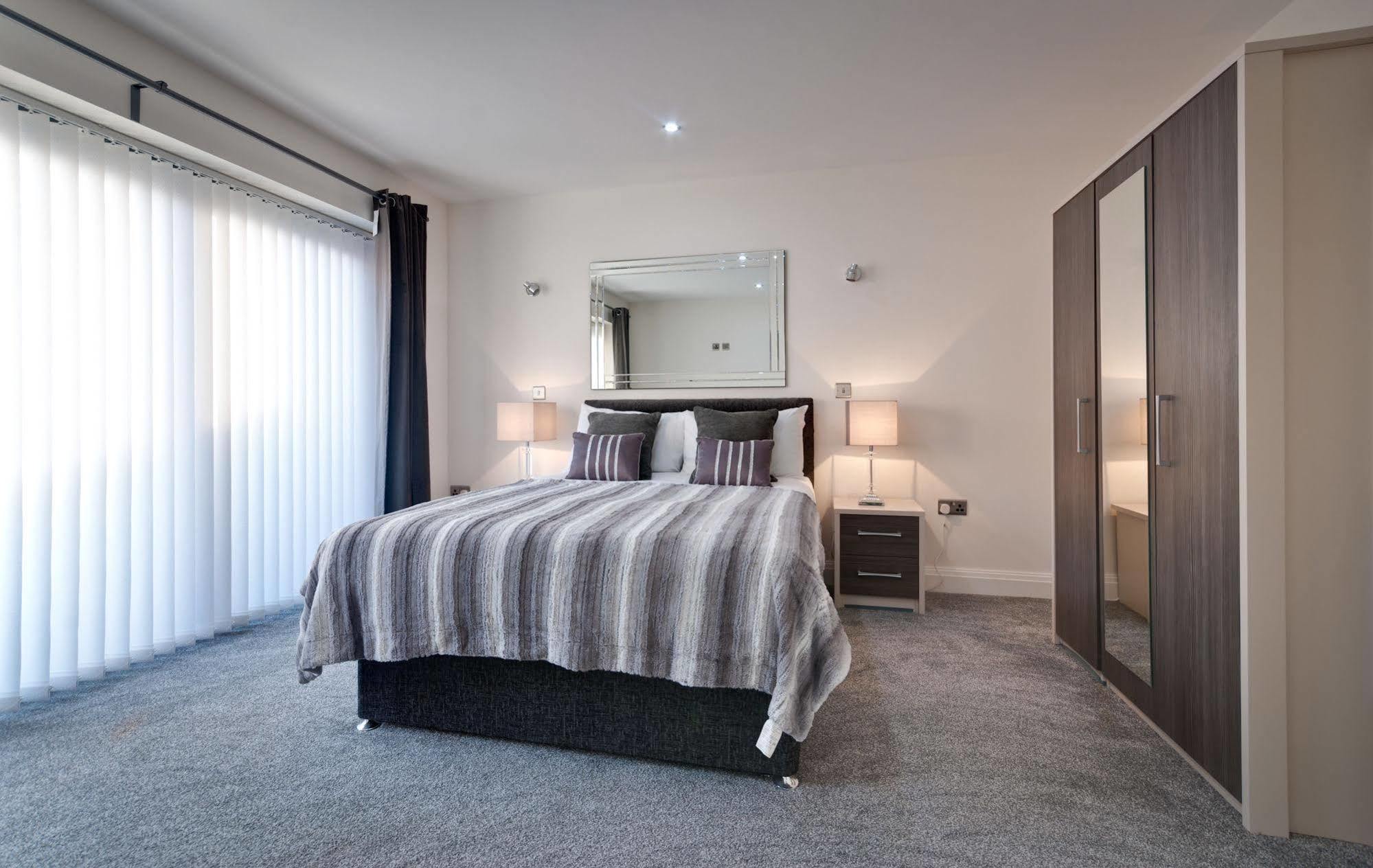 Ware Aparthotel Liverpool